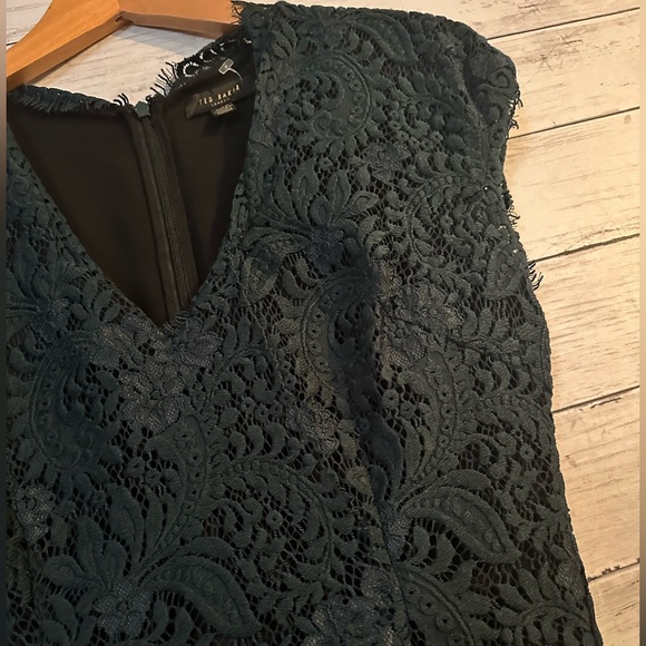 Ted Baker Saruani Scallop Lace Dress Size 2 - Picture 6 of 8